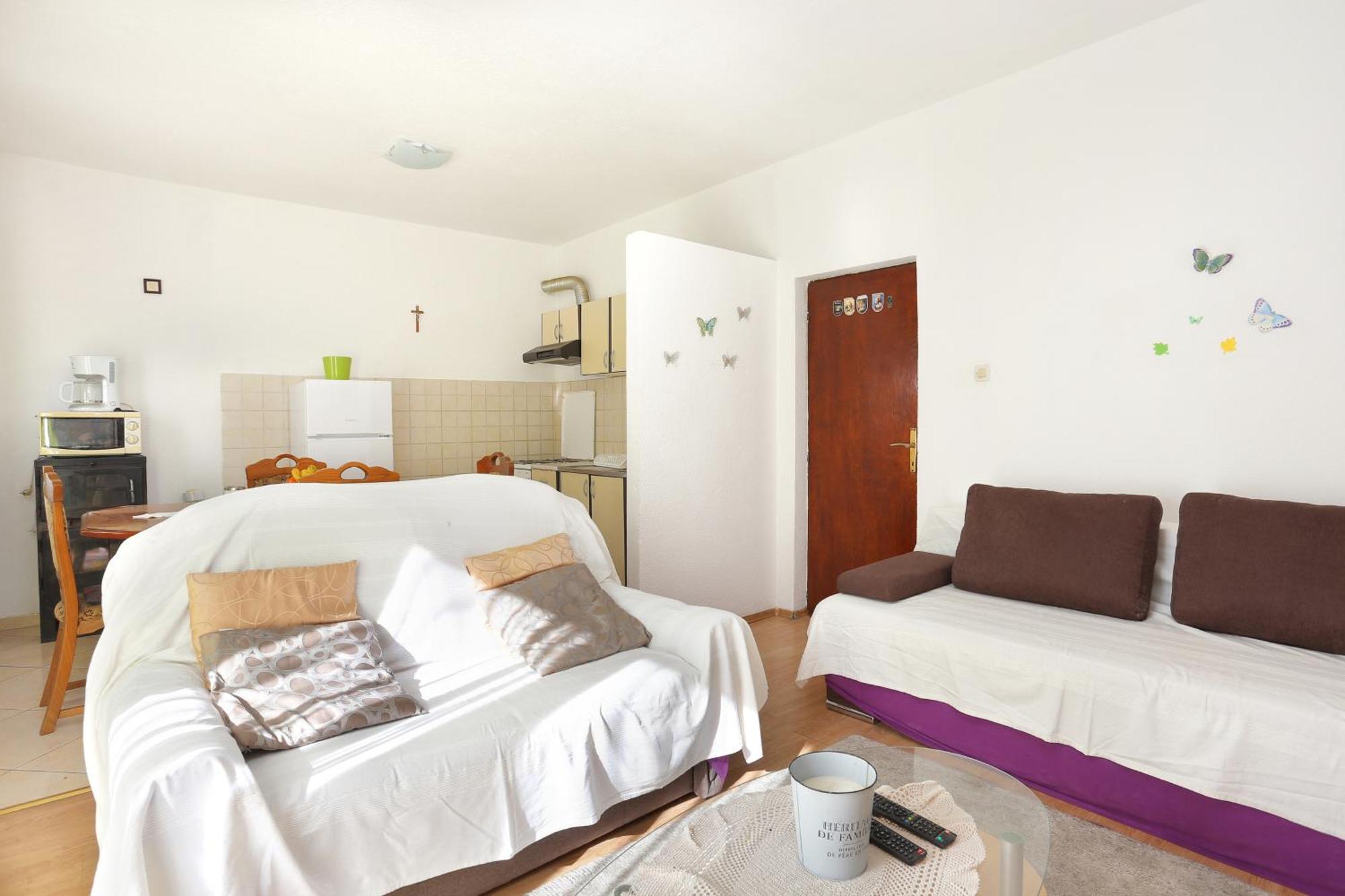 Apartments By The Sea Slatine, Ciovo - 4871 Trogir Room photo